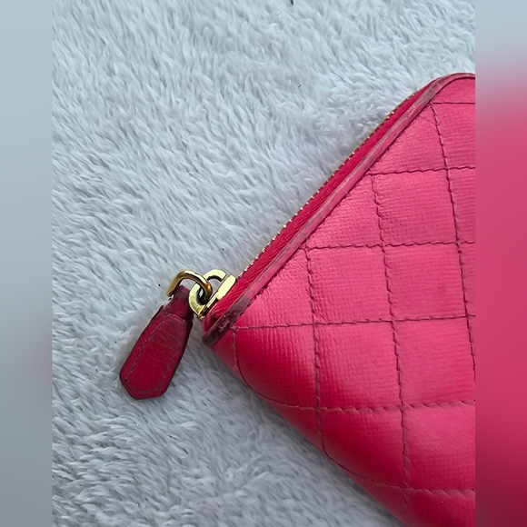Prada Quilting Wallet - Picture 4 of 15